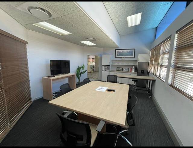 INDUSTRIAL PROPERTY TO RENT IN IRENE